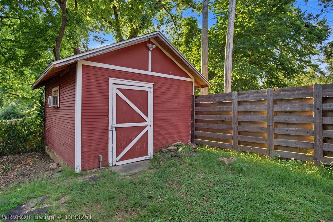 main property photo 34