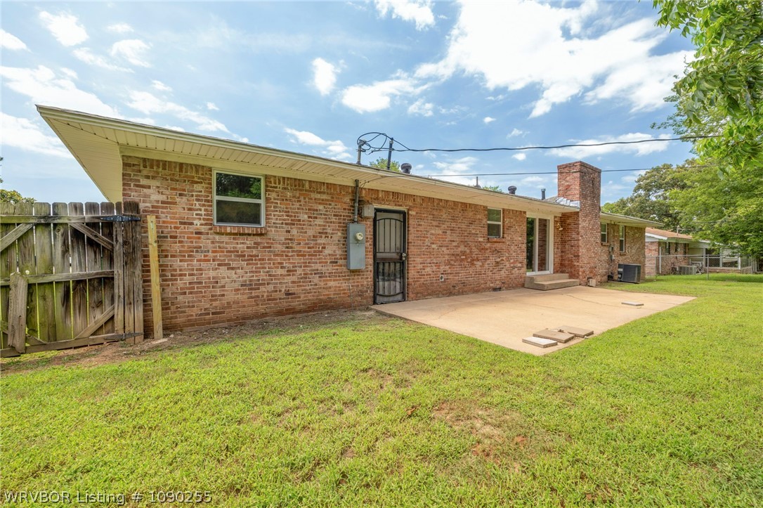main property photo 30