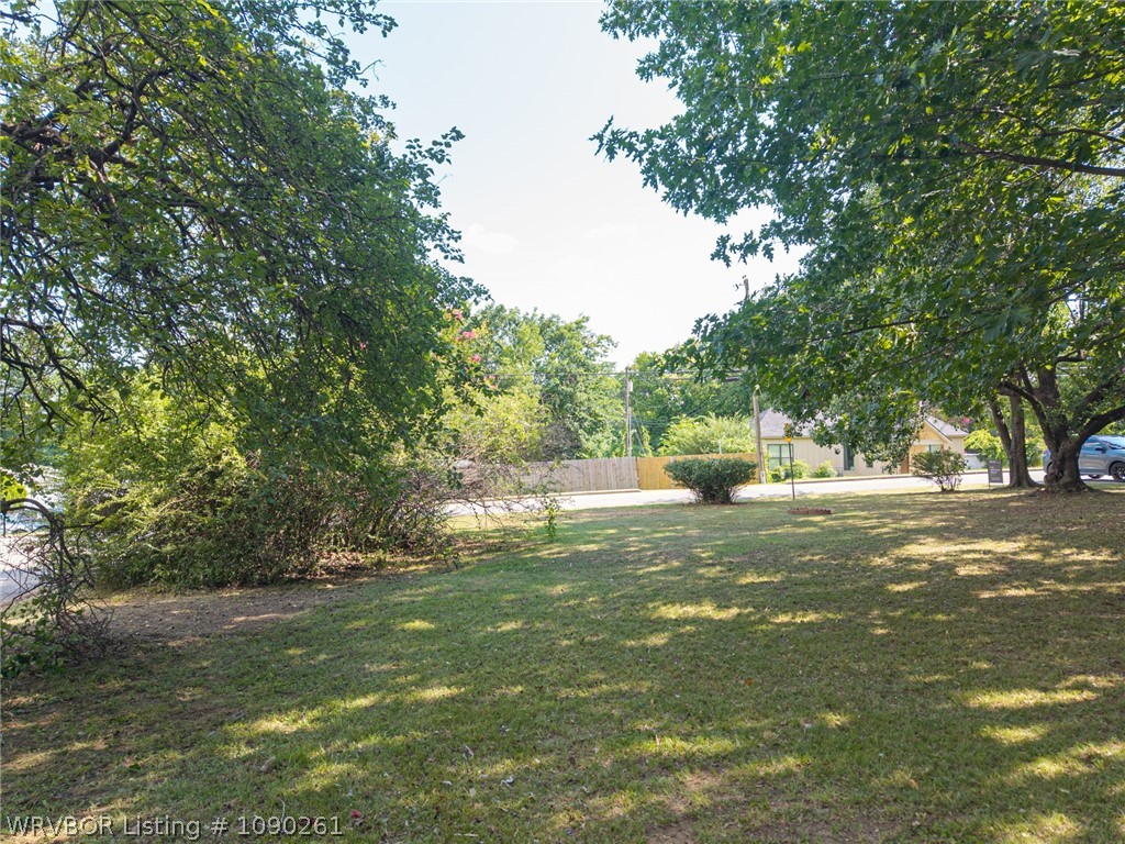 main property photo 32