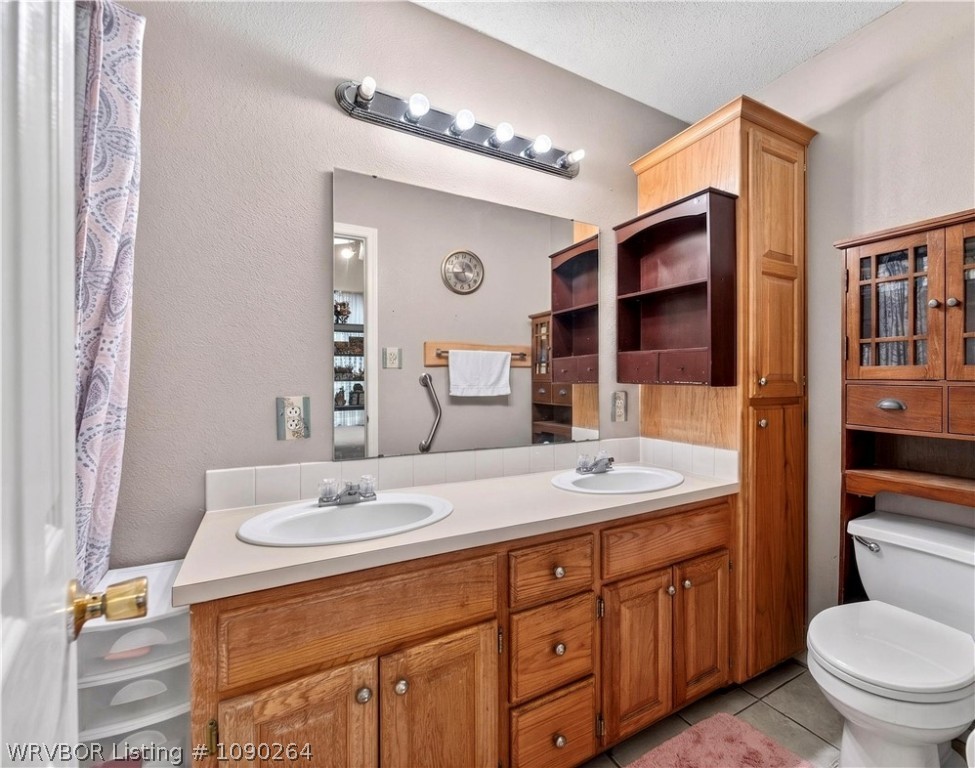 main property photo 21