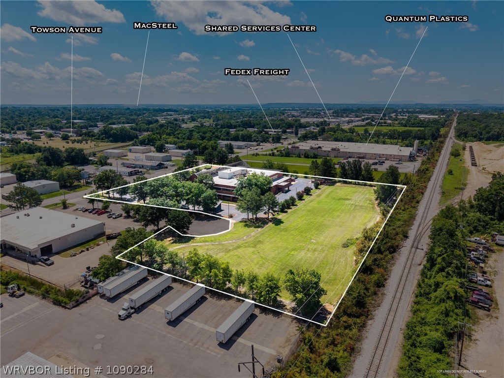 main property photo 13