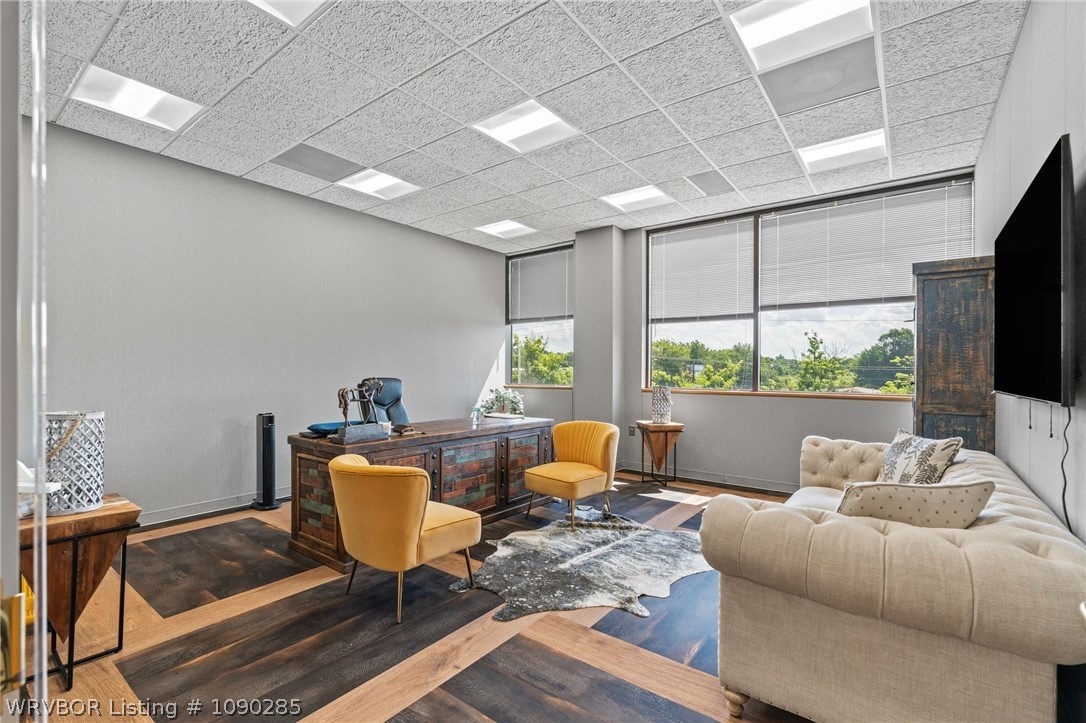 main property photo 41