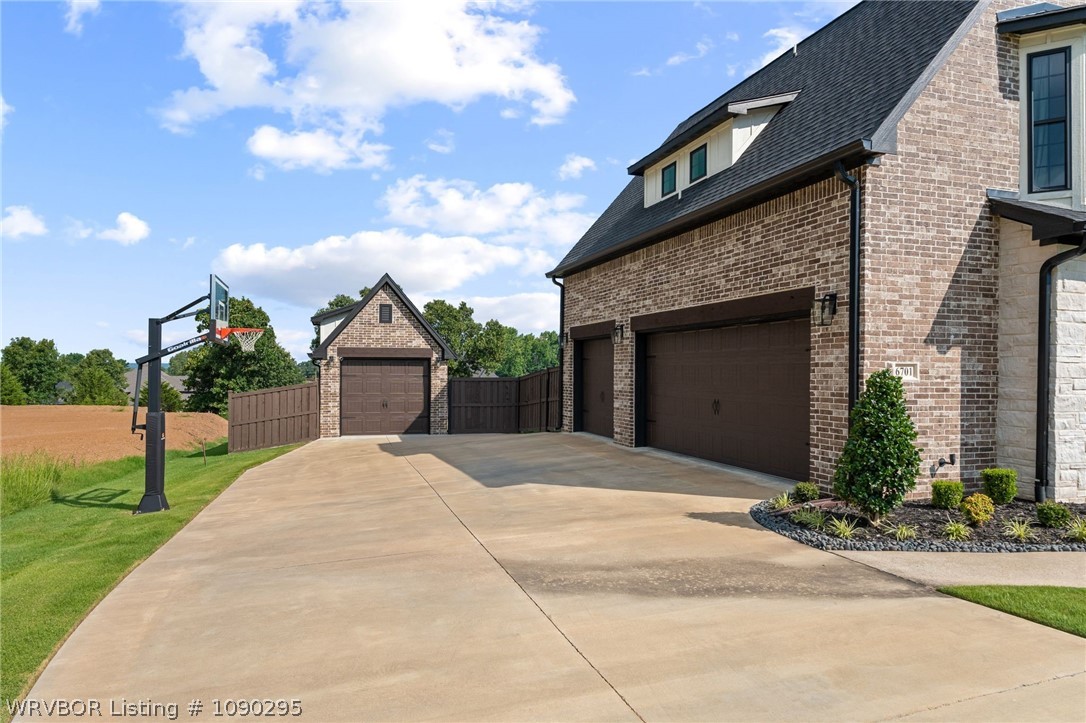 main property photo 65