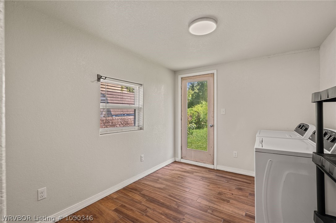property viewer photo 17