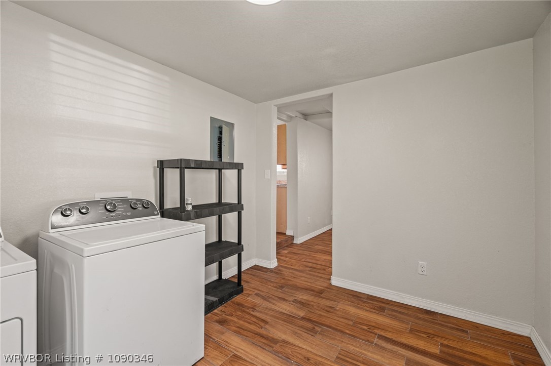 property viewer photo 18
