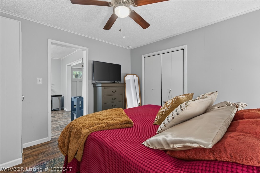 property viewer photo 19