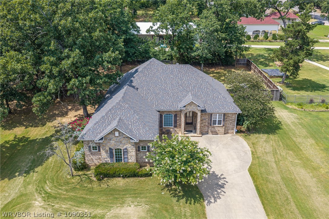 main property photo 15