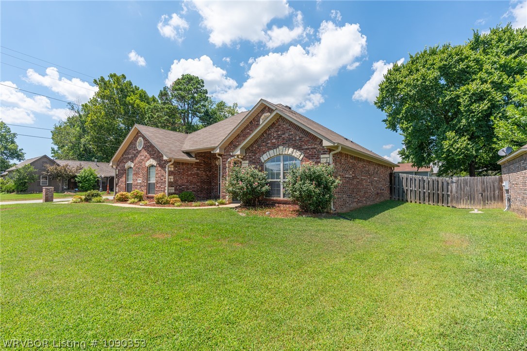 main property photo 2