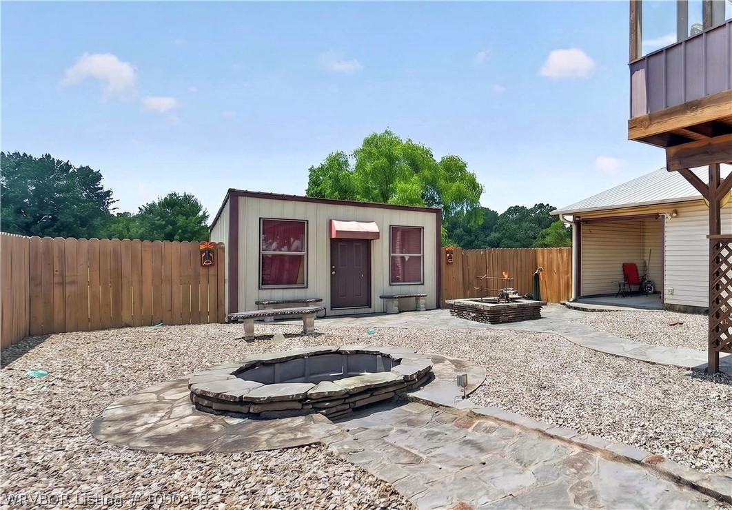 main property photo 37
