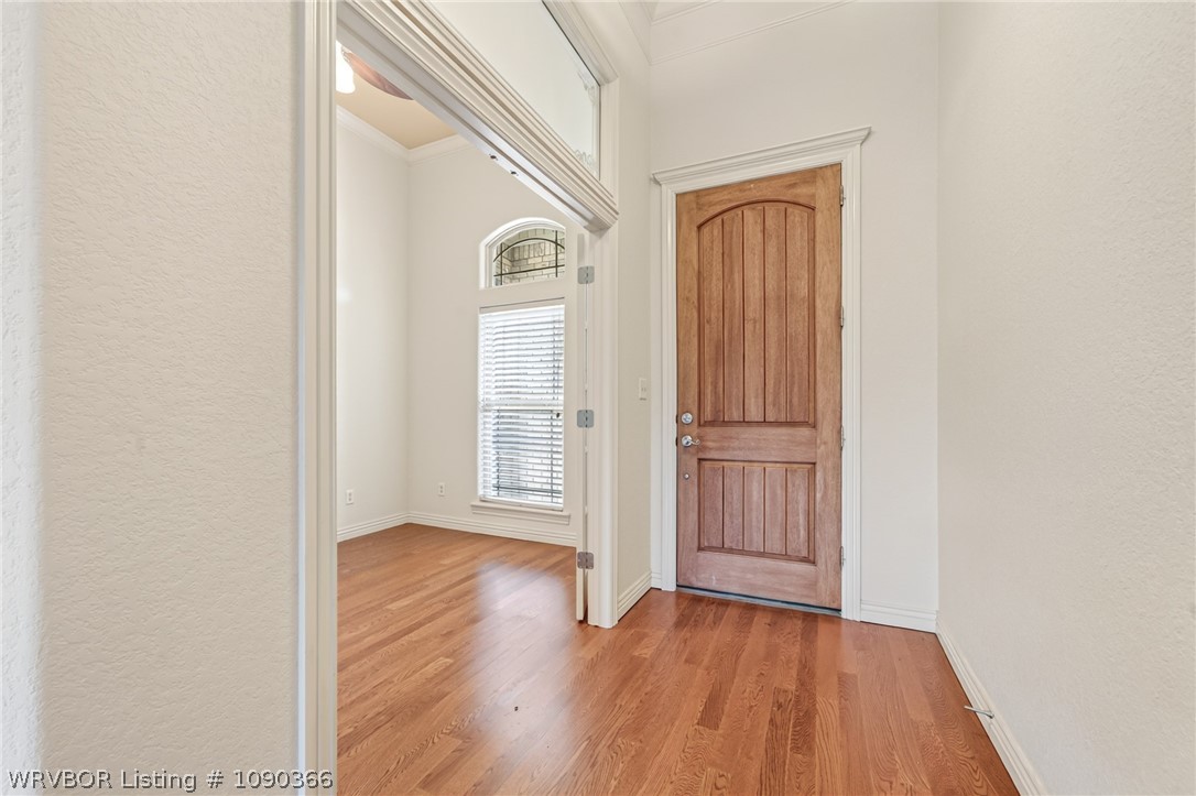 main property photo 24