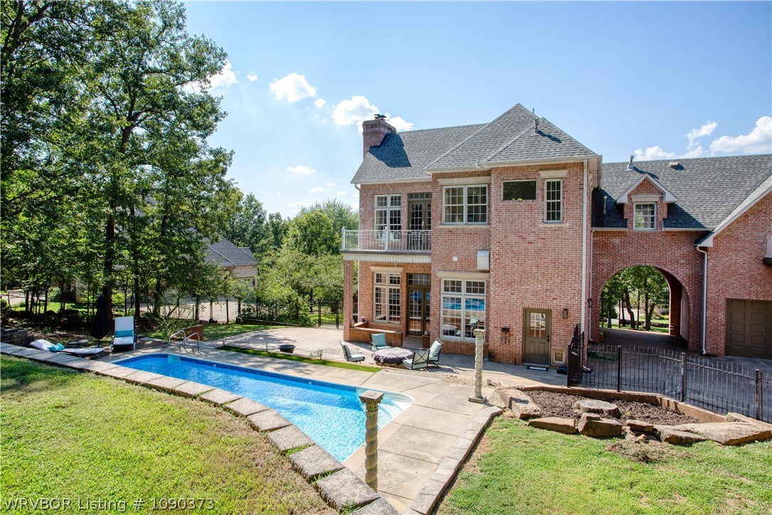 main property photo 45