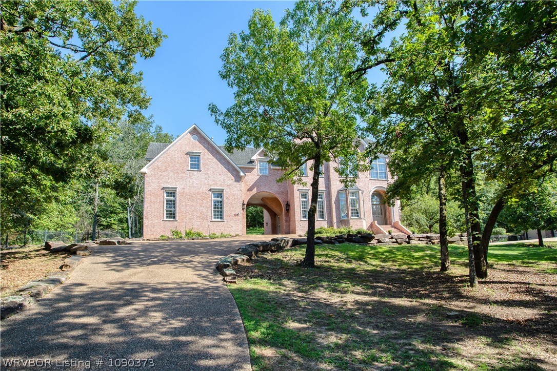 main property photo 5