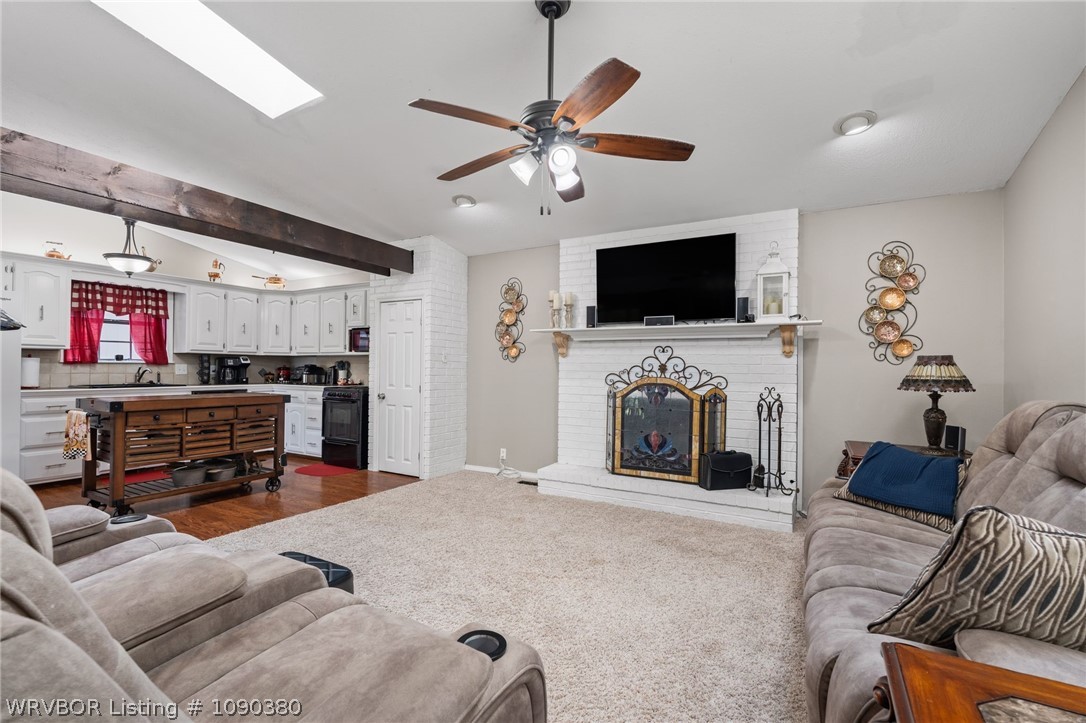 main property photo 8