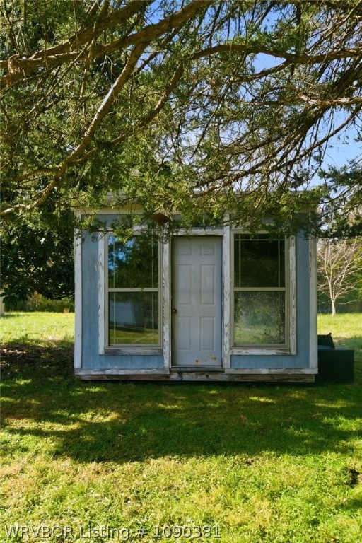 main property photo 13