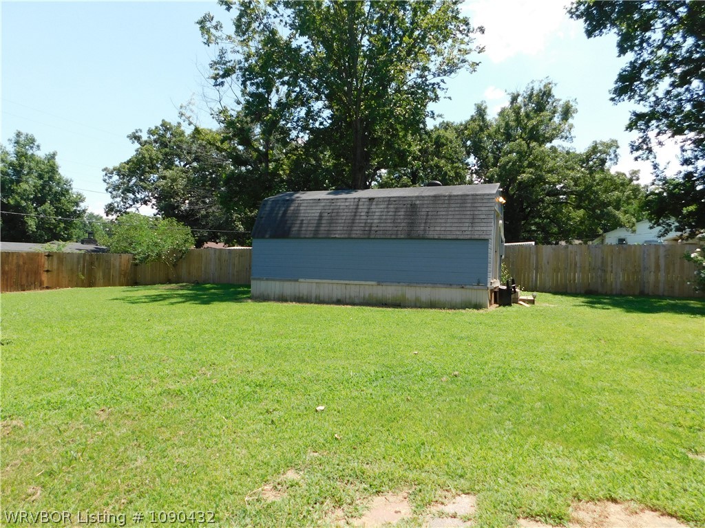 main property photo 12