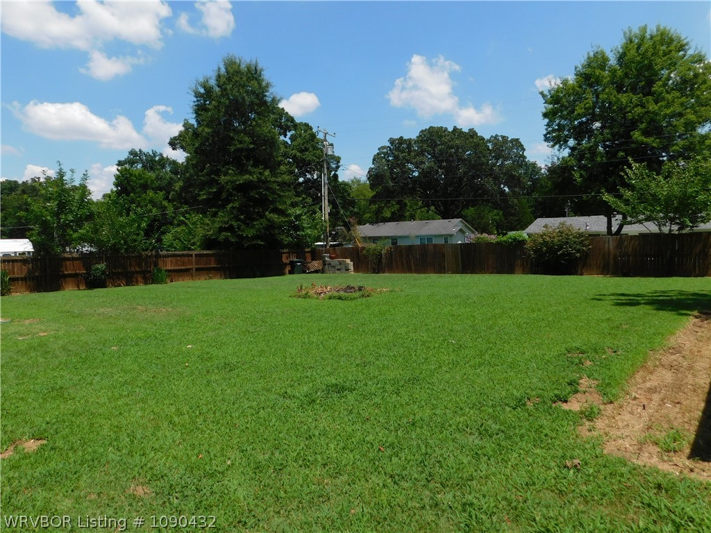 main property photo 14