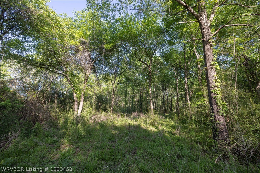 main property photo 16