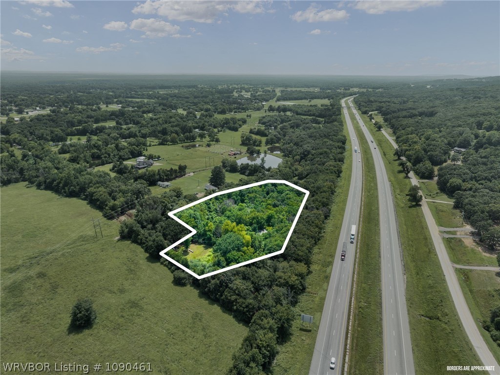 main property photo 10