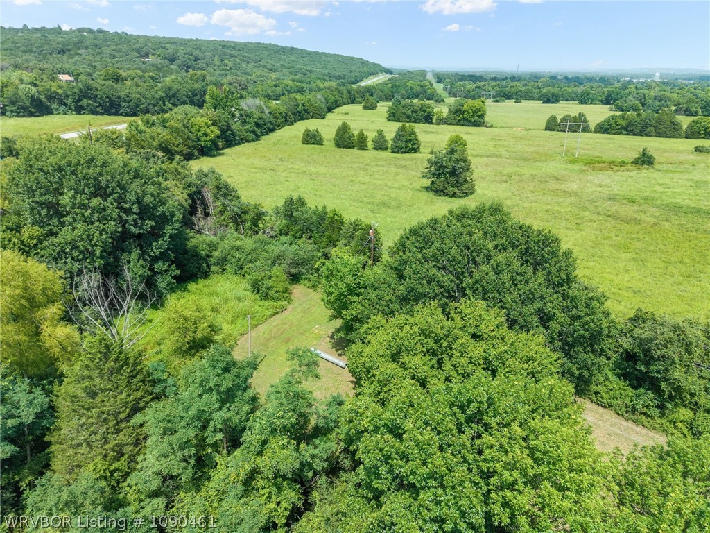 main property photo 11