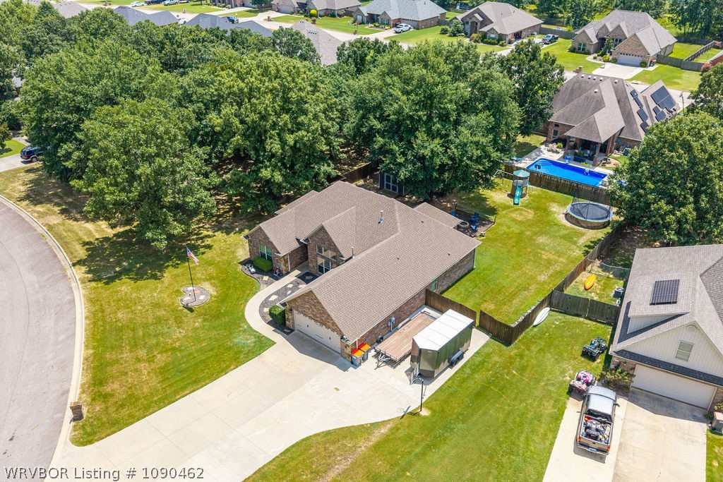main property photo 47