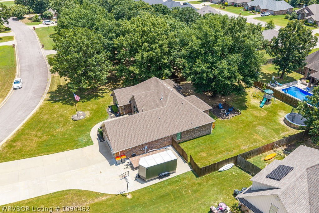 main property photo 48