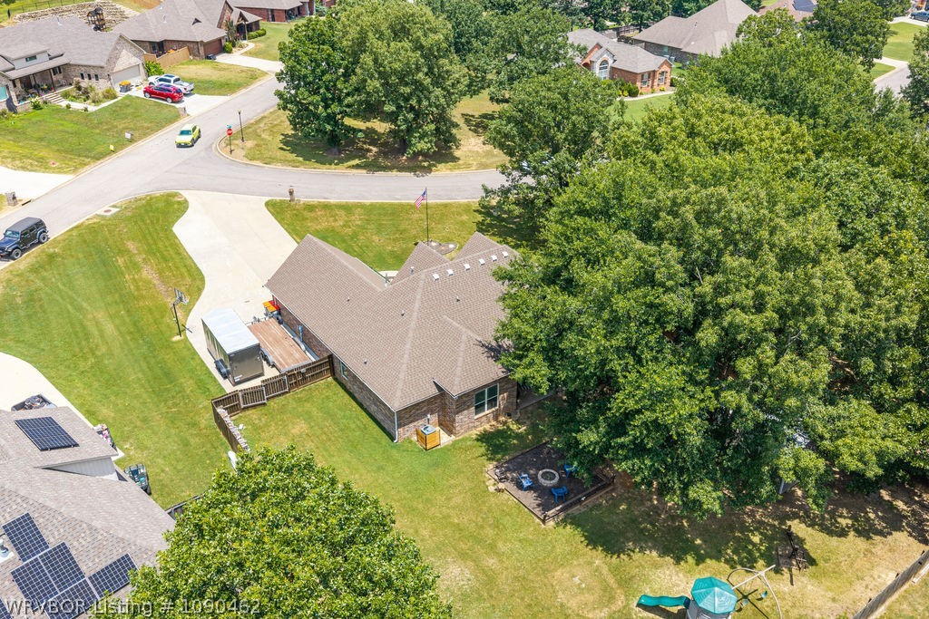 main property photo 50