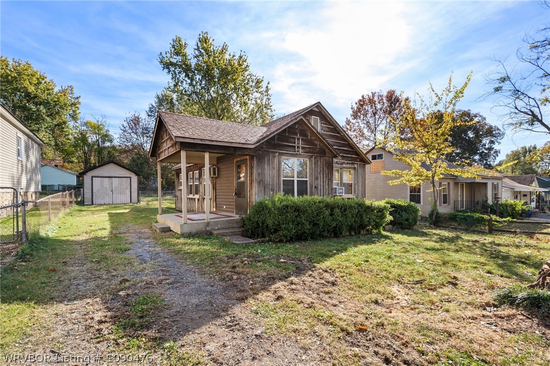 main property photo 22
