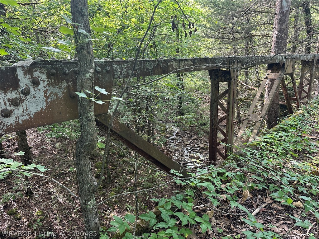 main property photo 10