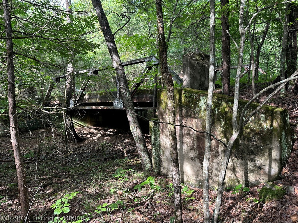 main property photo 17