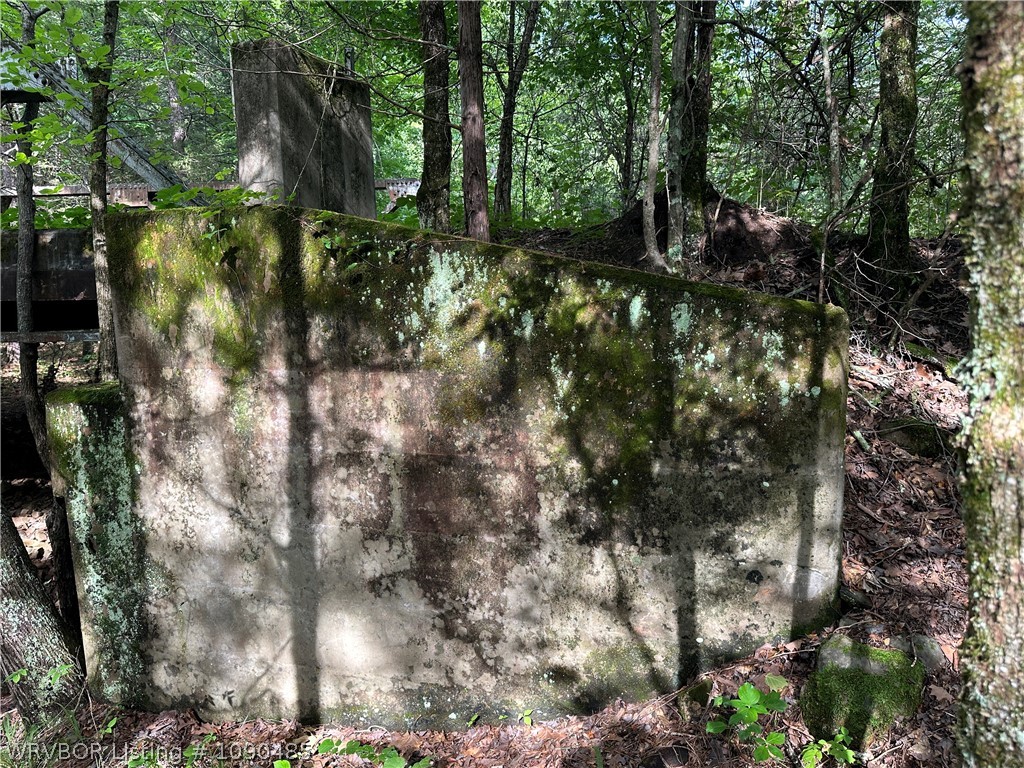 main property photo 18