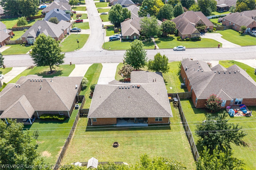 main property photo 16