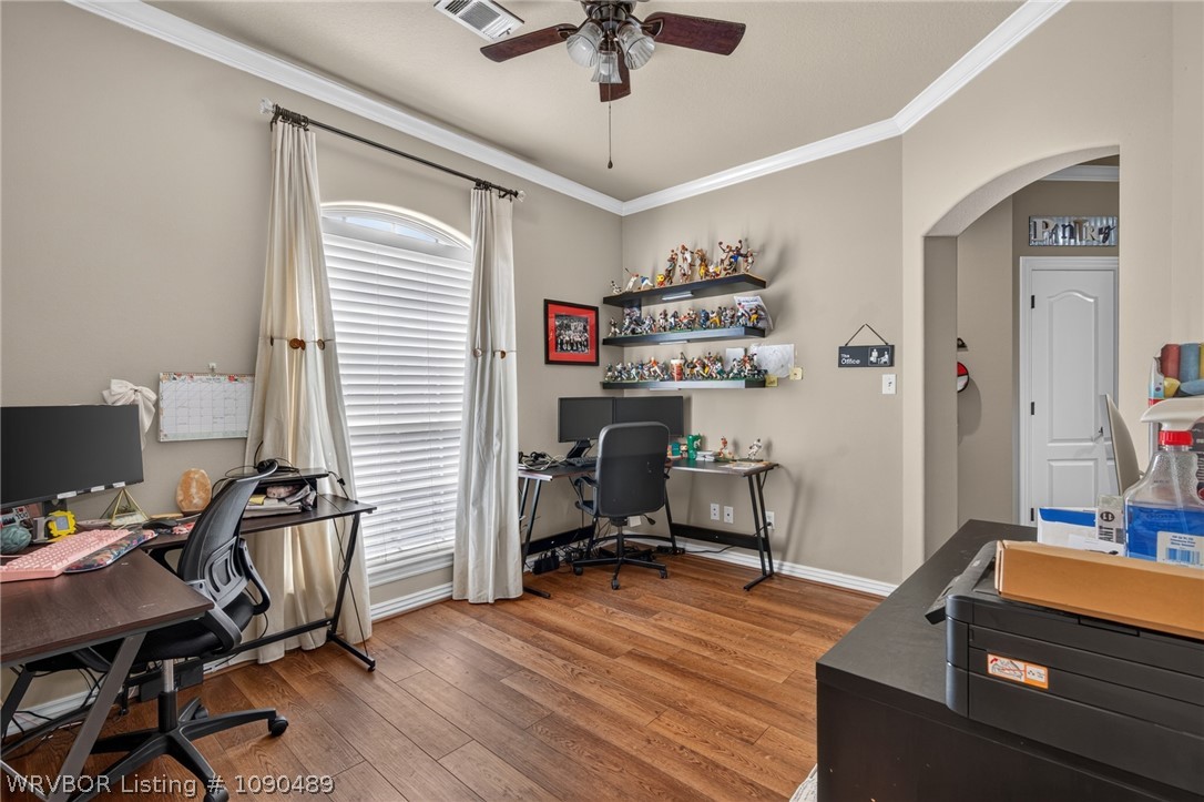main property photo 23