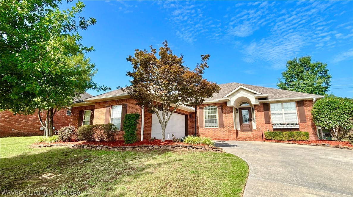 main property photo 5