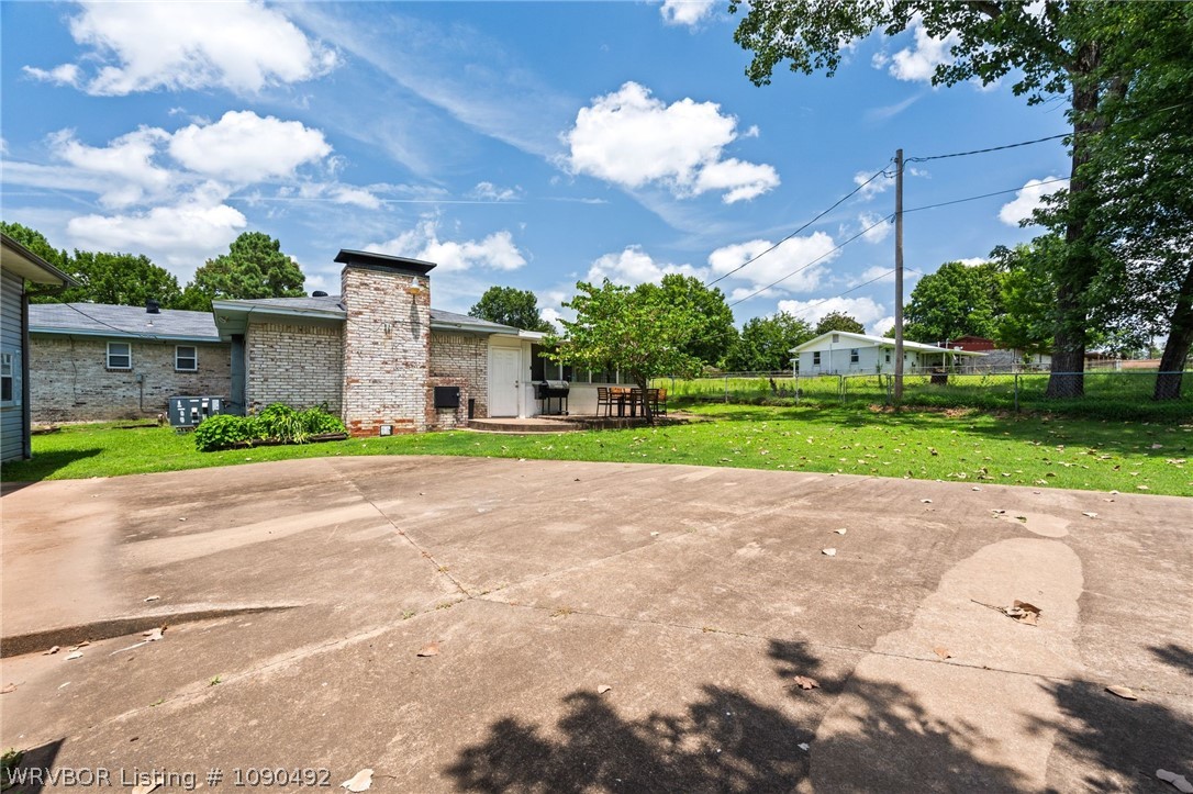 main property photo 37