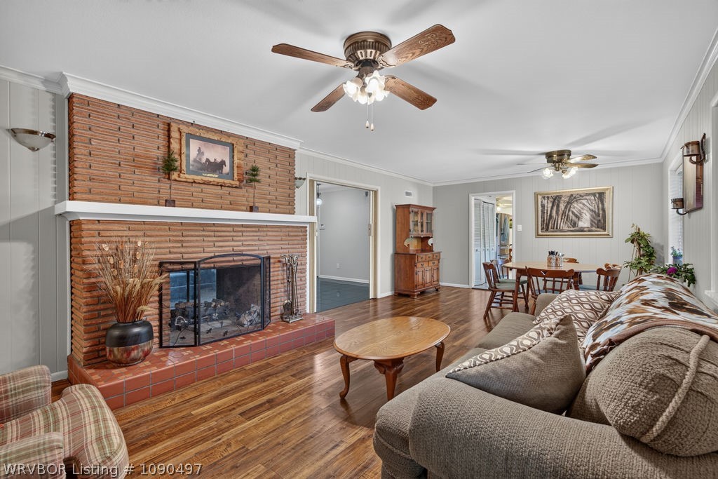 main property photo 9