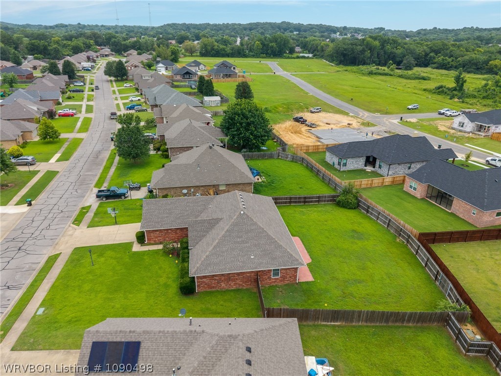 main property photo 17