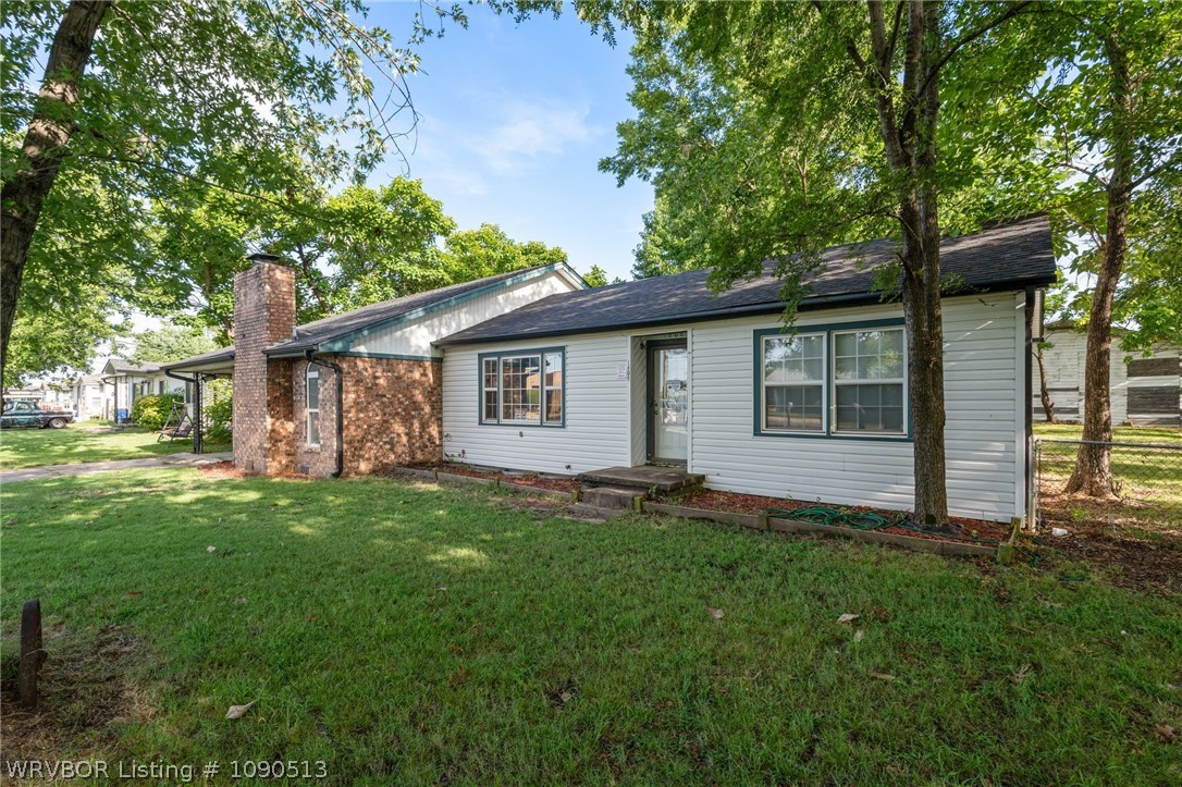 main property photo 4