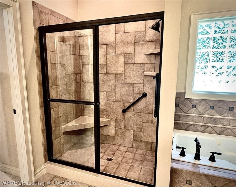 main property photo 22