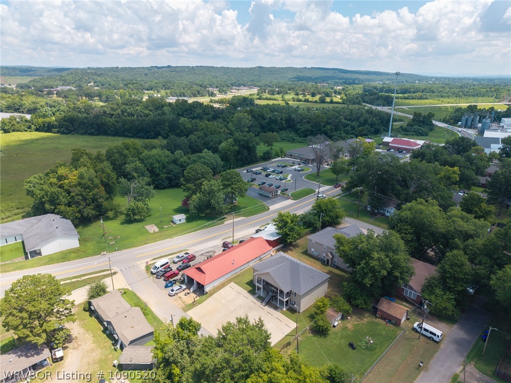 main property photo 28