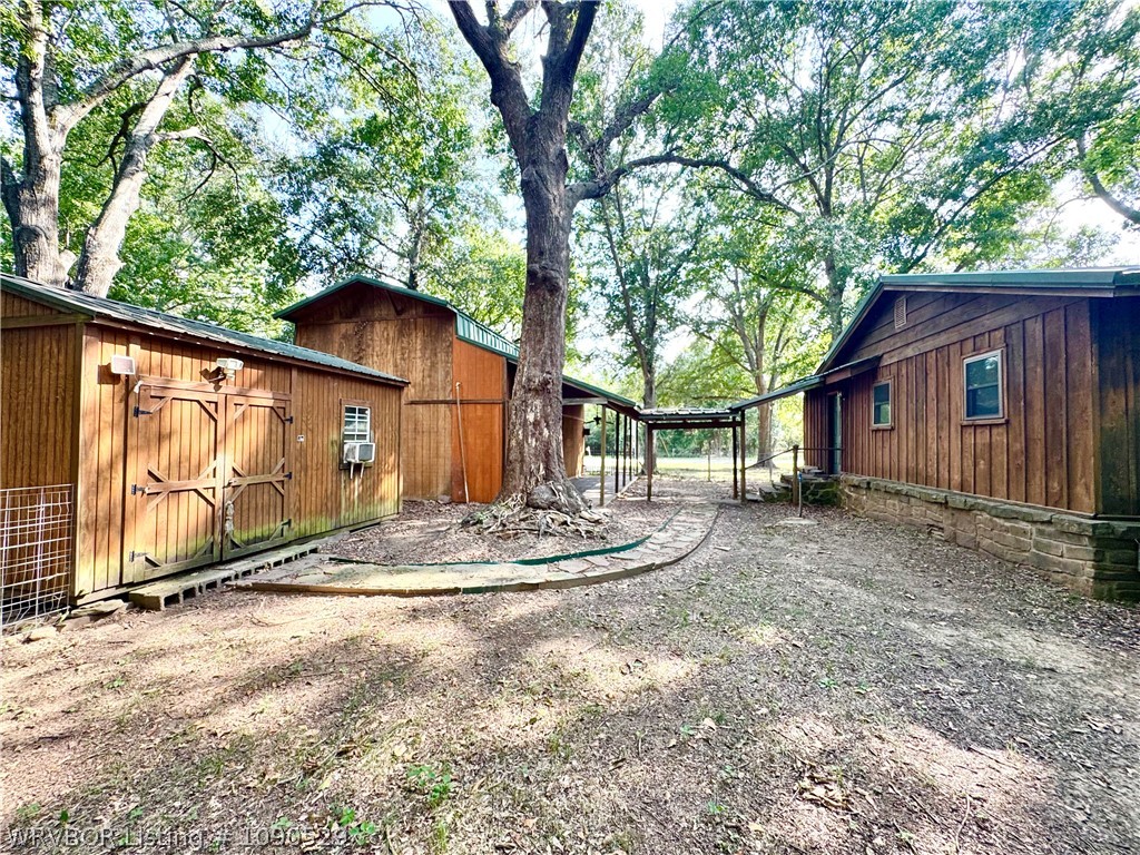 main property photo 20