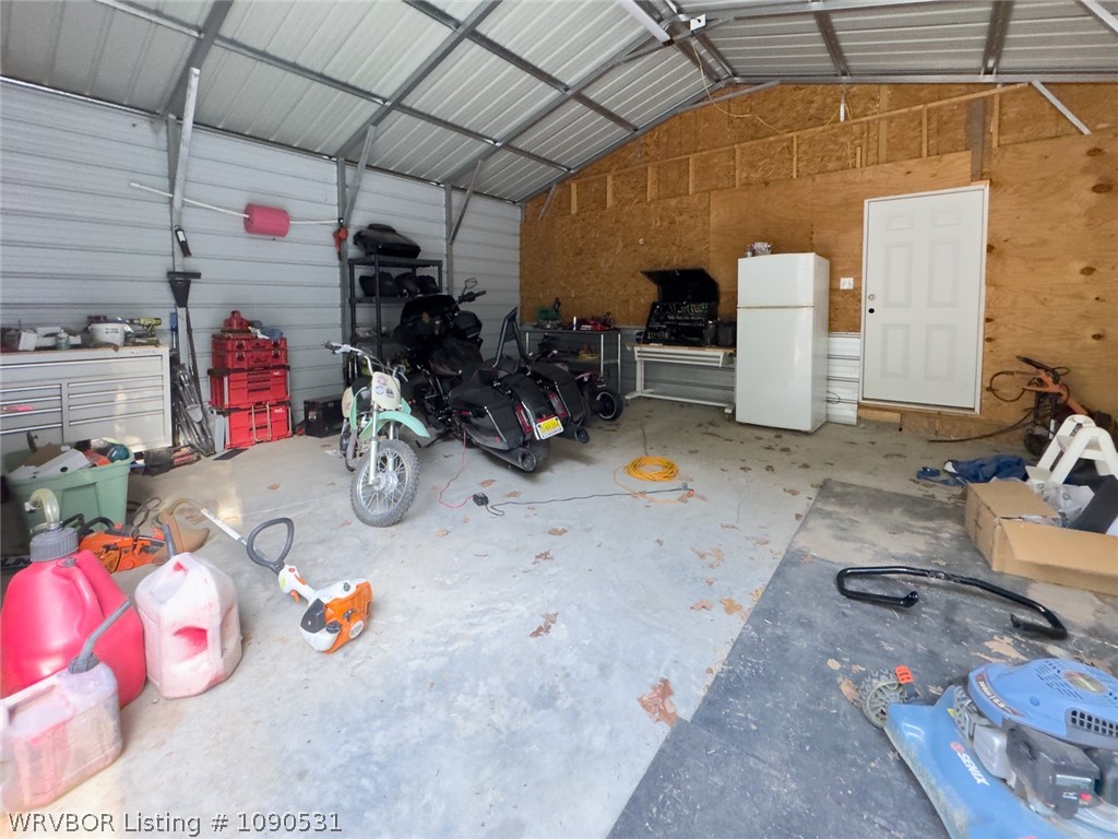 main property photo 22