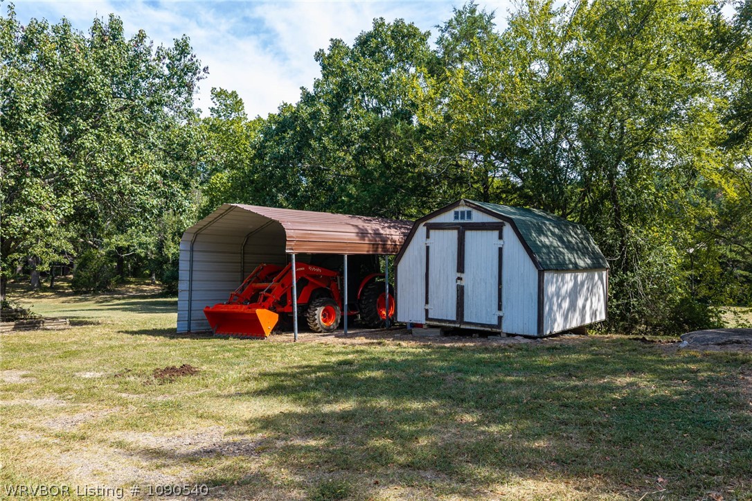 main property photo 34