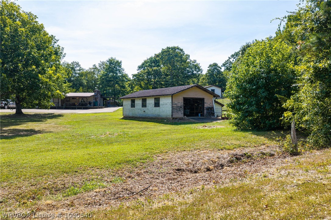 main property photo 40