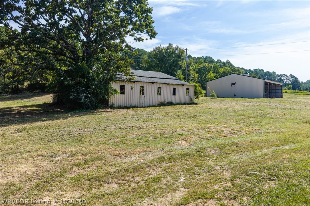 main property photo 41