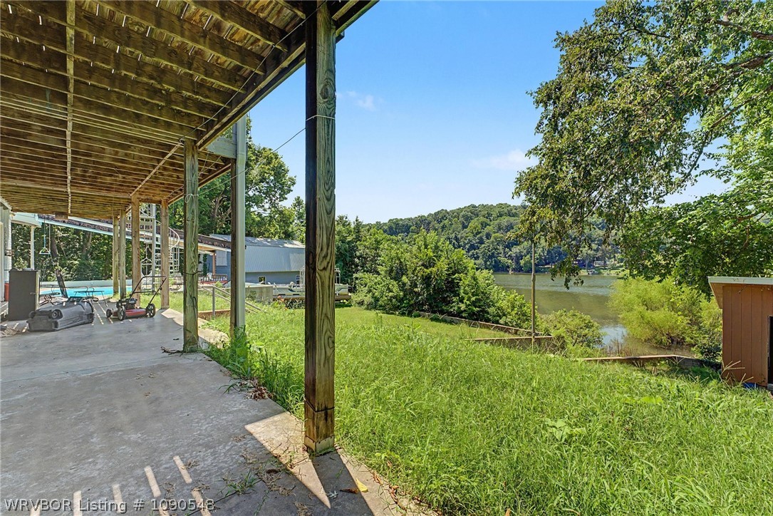 main property photo 30