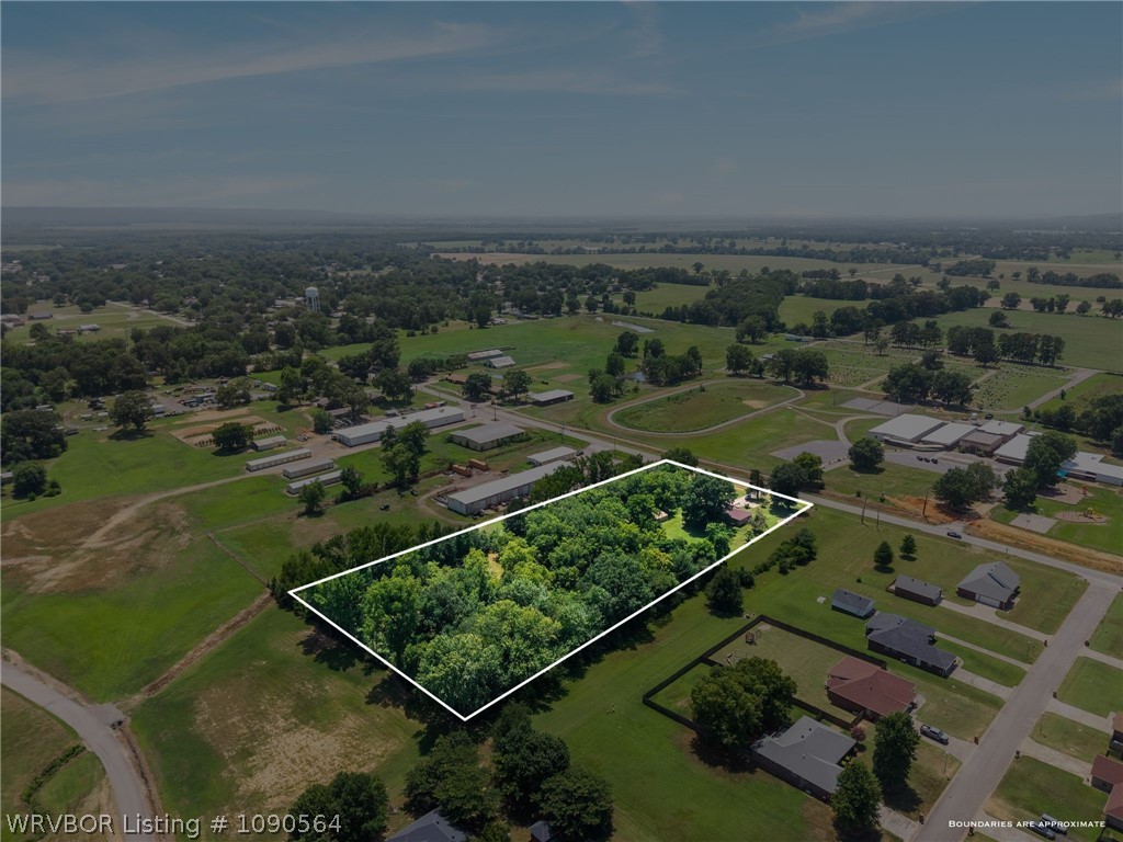 main property photo 30