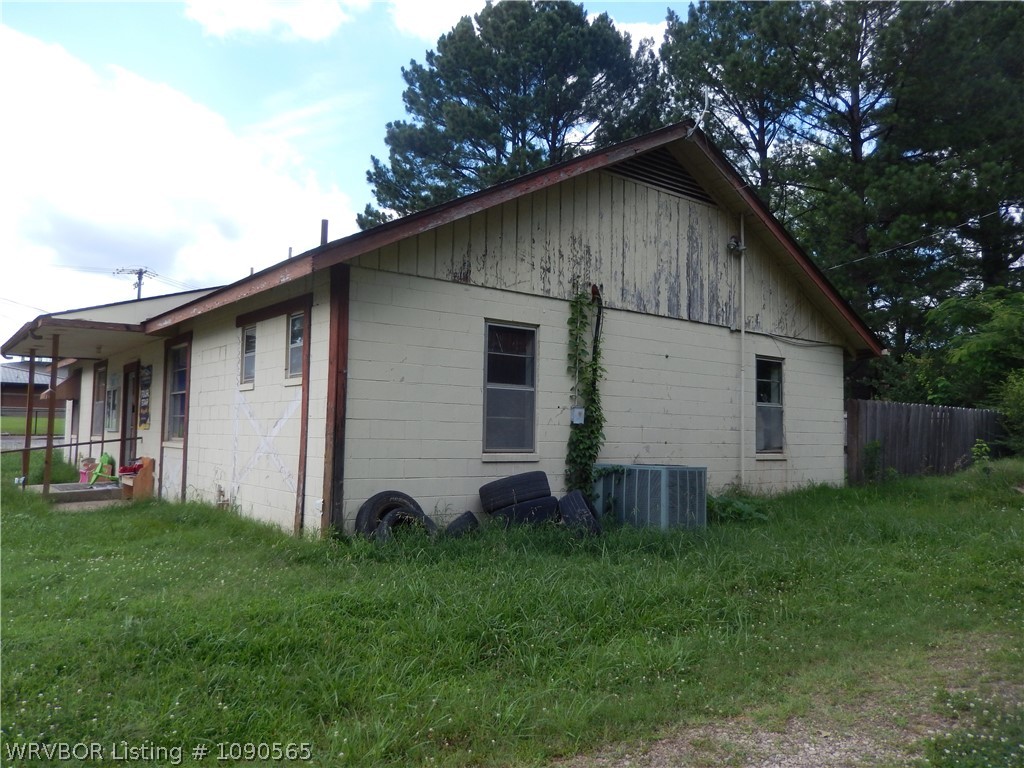 main property photo 5