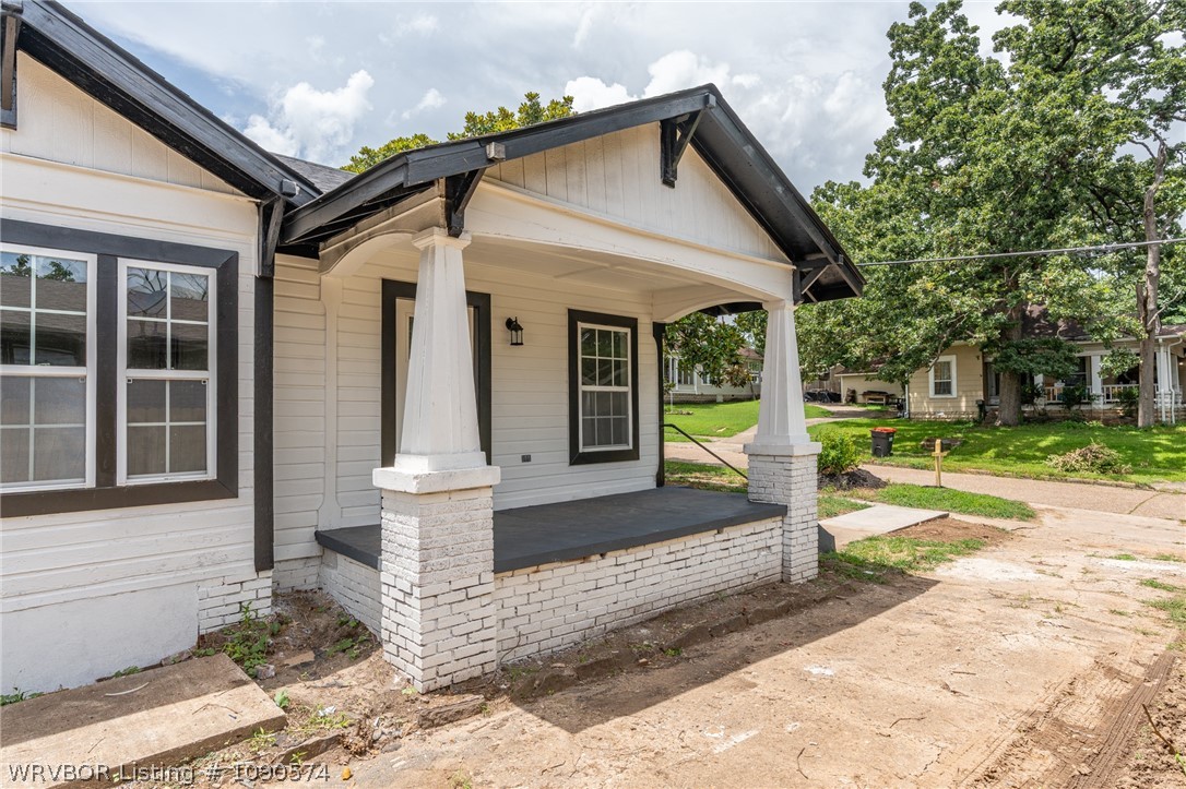 main property photo 38