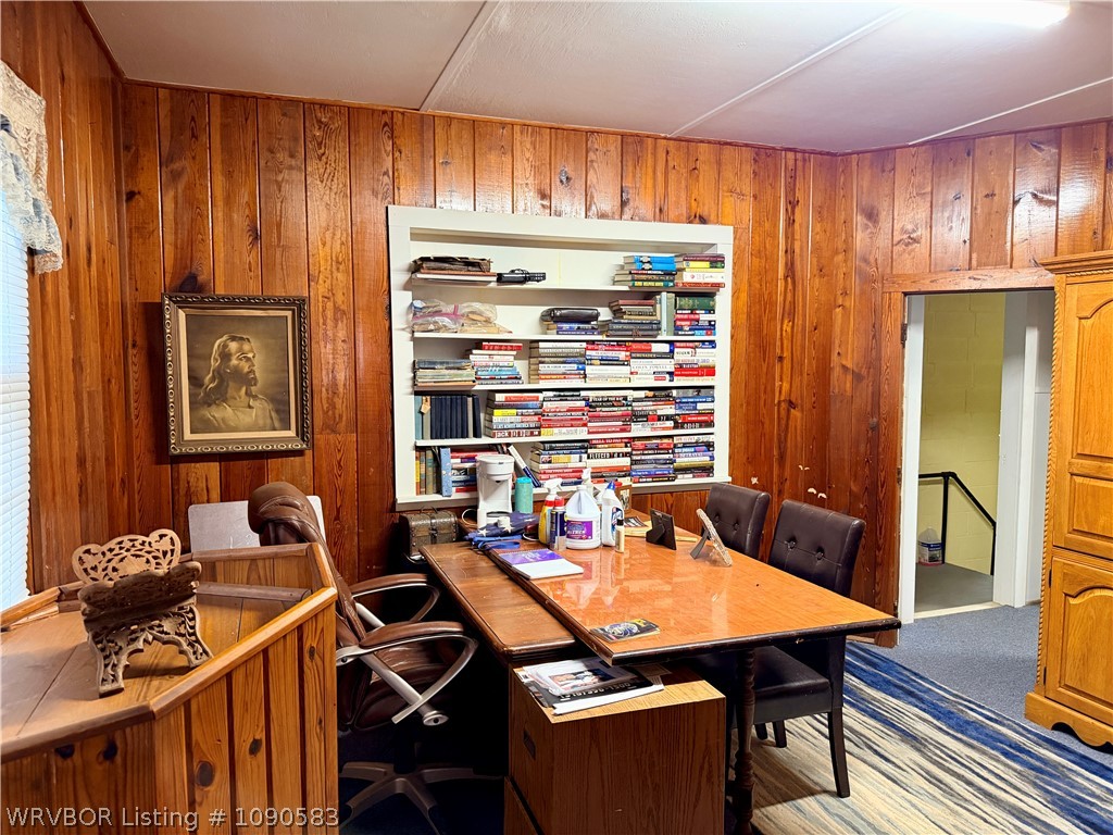 main property photo 14