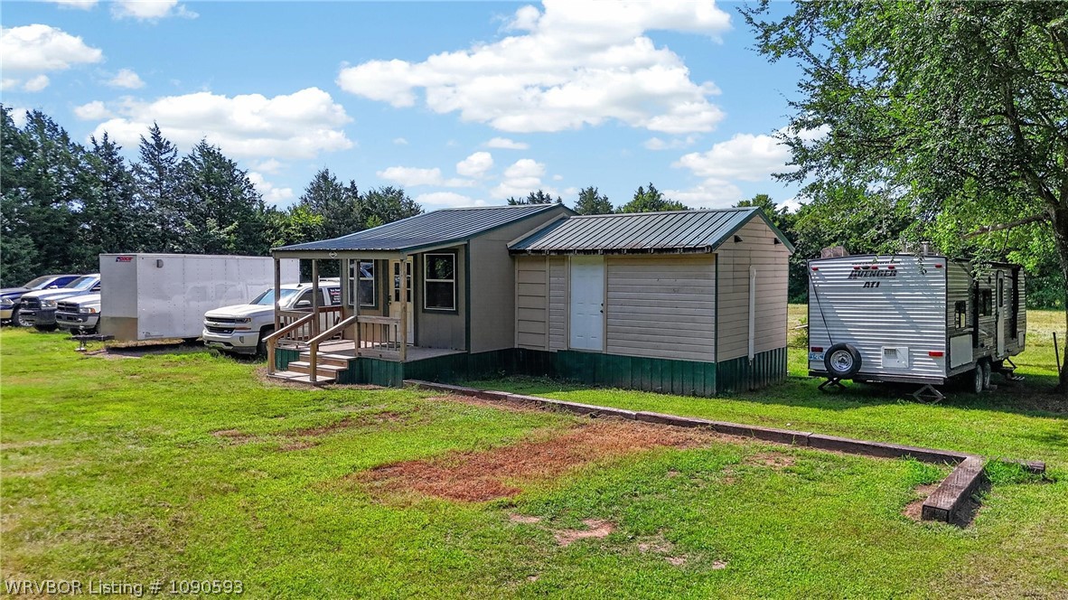 main property photo 35